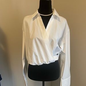 White dressy crop top, Large,new without tags